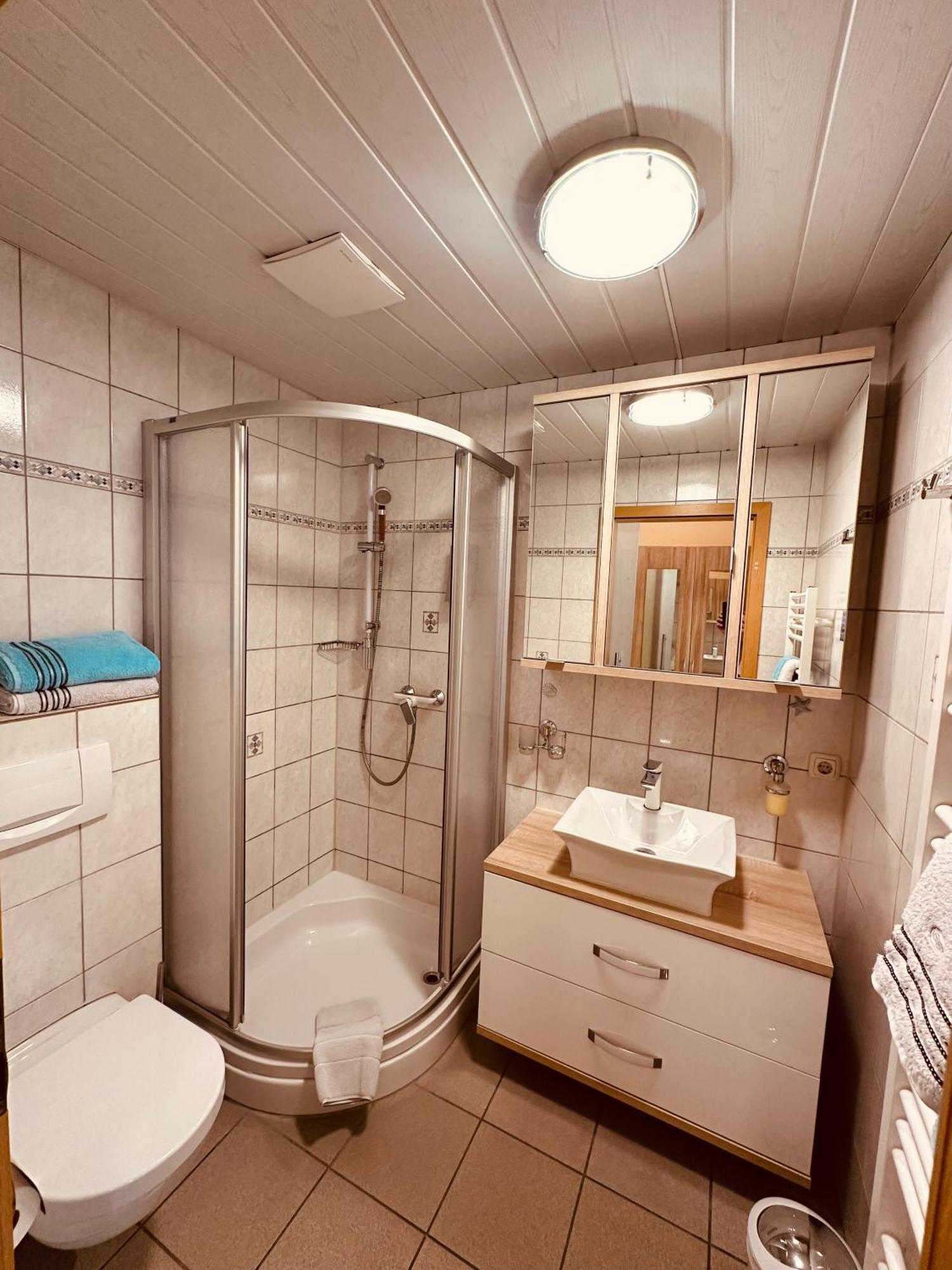 Hotel Drostenhof Garni إِزينتْس المظهر الخارجي الصورة
